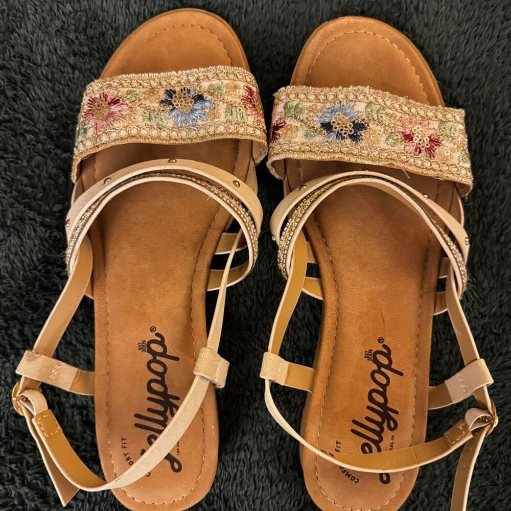Jellypop Women's multi Sandals